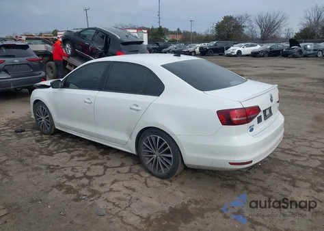 2017 Volkswagen Jetta 1.8T Sport из США, поврежденный, VIN 3VWD17AJ9HM306375